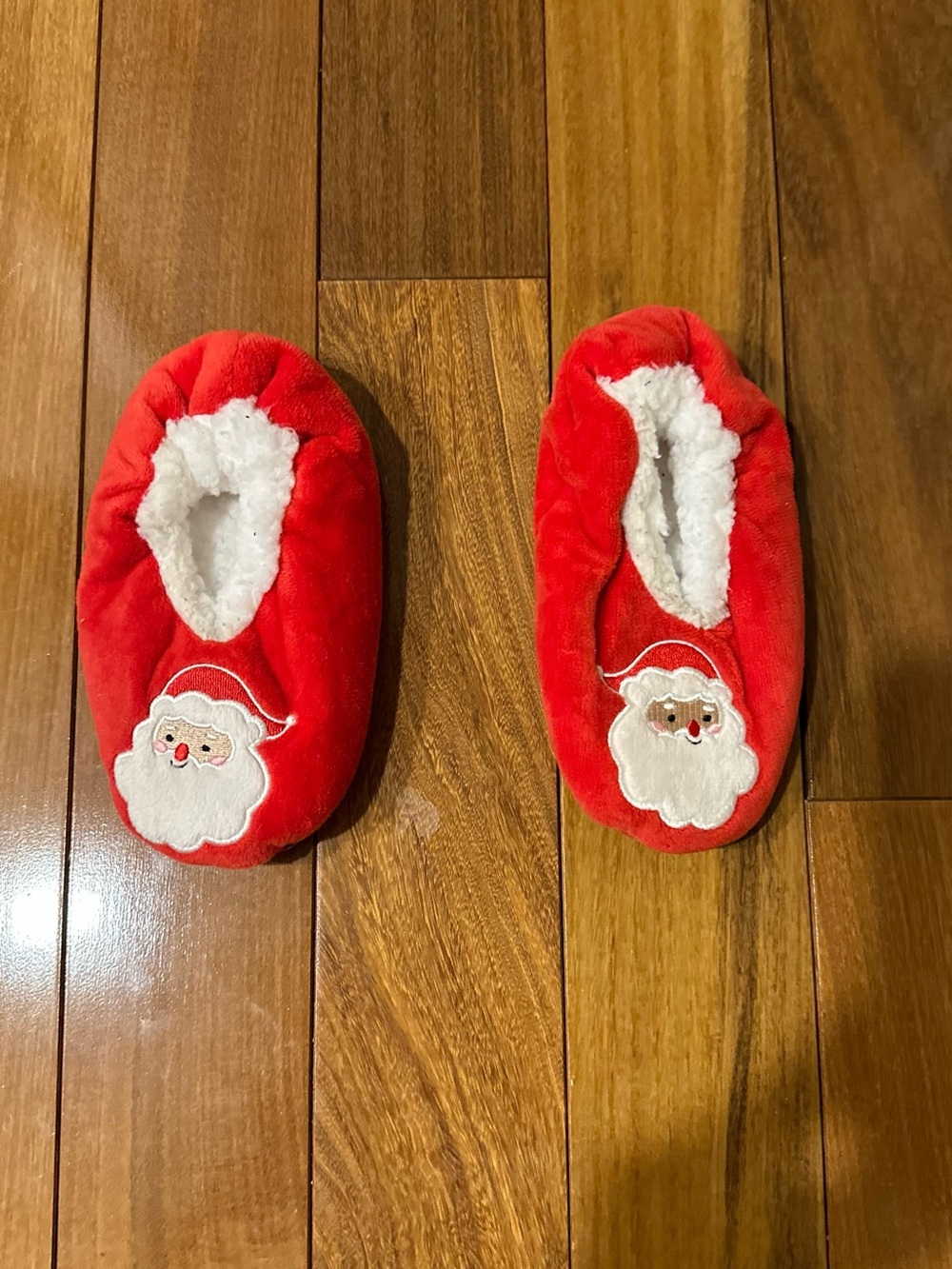 Toddler Red Santa Plush Slippers - Cozy Holiday Slip-Ons